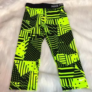 Black and Highlighter Nike Pro Pant Leggings